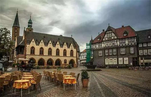 身居德國，自由職業者的權利、適宜人群、費用