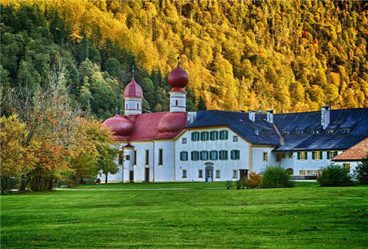 去德國(guó)旅游都需要什么東西，多嗎？