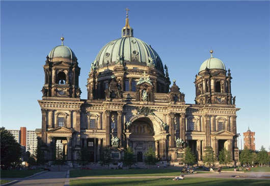 教育與中國(guó)的學(xué)生有這什么樣的關(guān)系