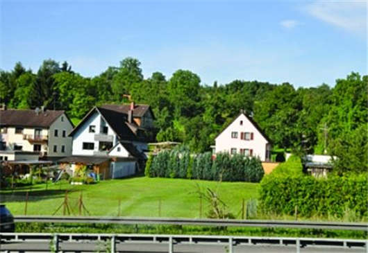 如何獲得新的庇護(hù)和移民法介紹