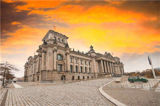 留學簽證費用上漲20%，留學生活費用介紹