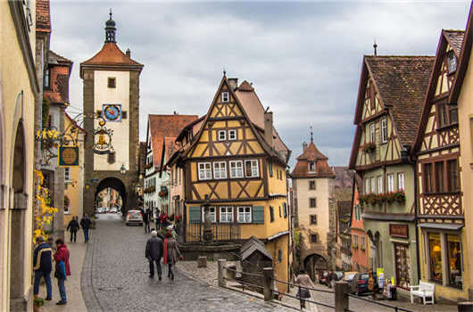 為什么說德國畢業(yè)難？