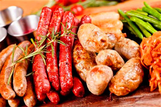 探索德國，品嘗德國美食，暢飲德國啤酒