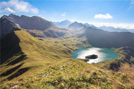 全球第三<a style='color:#268bd1;cursor:pointer;' href='/jyyl.html'>德國醫療</a>,那么您知道多少德國醫療福利那? 全球第三德國醫療,那么您知道多少德國醫療福利那?